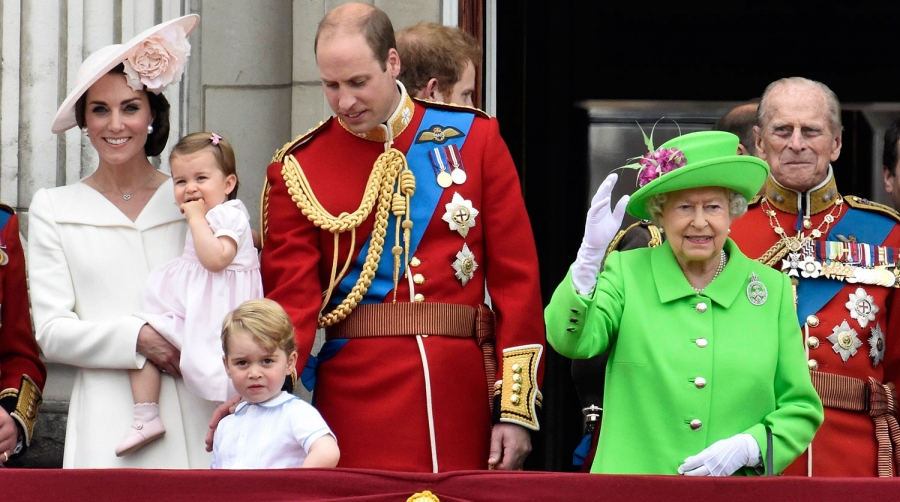 Хатан хаан II Элизабетийн 90 насны ойг тэмдэглэлээ