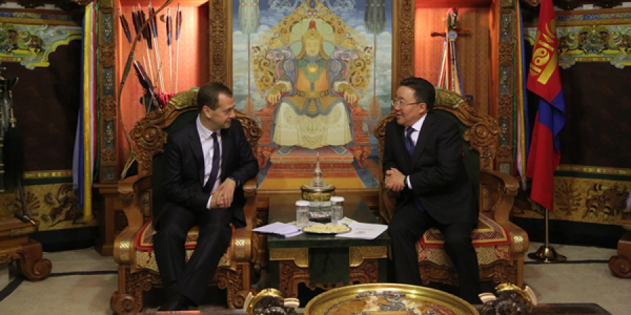 Д.Медведев: Эгийн голын УЦС-ын асуудлыг орхихгүй