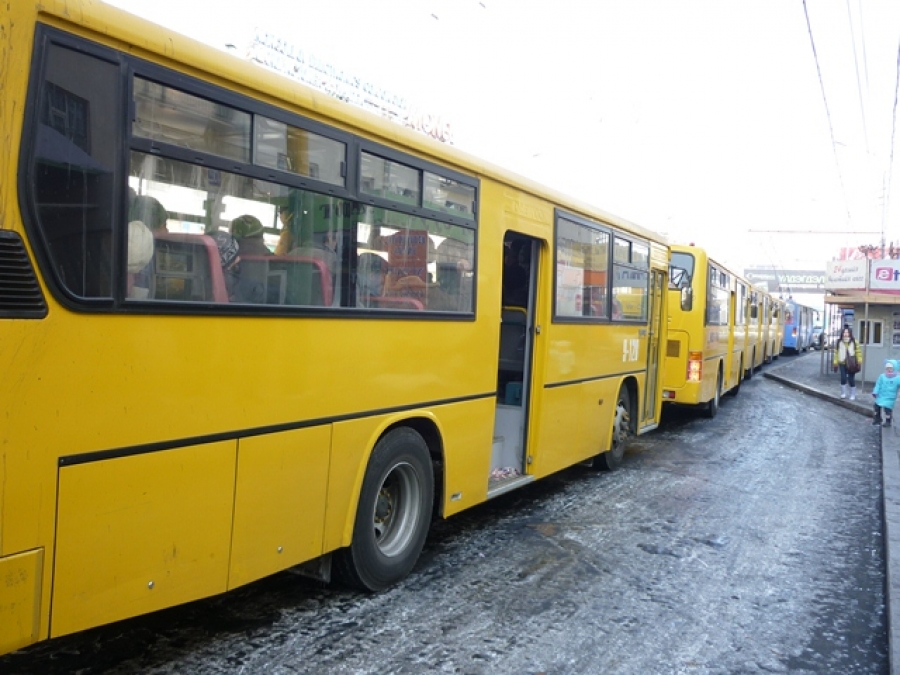 Ирэх амралтын өдрүүдэд “Нарантуул” руу нэмэлт автобус үйлчилнэ