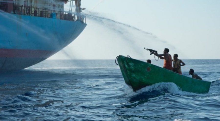 Сомалийн далайн дээрэмчид эргэж ирлээ