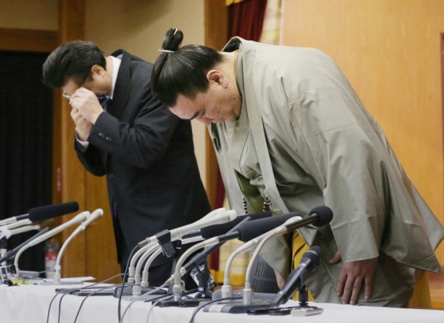 Цалингүй, эмэгтэйчүүдгүй амьдрал буюу Японы сүмод цаашид юу болох вэ