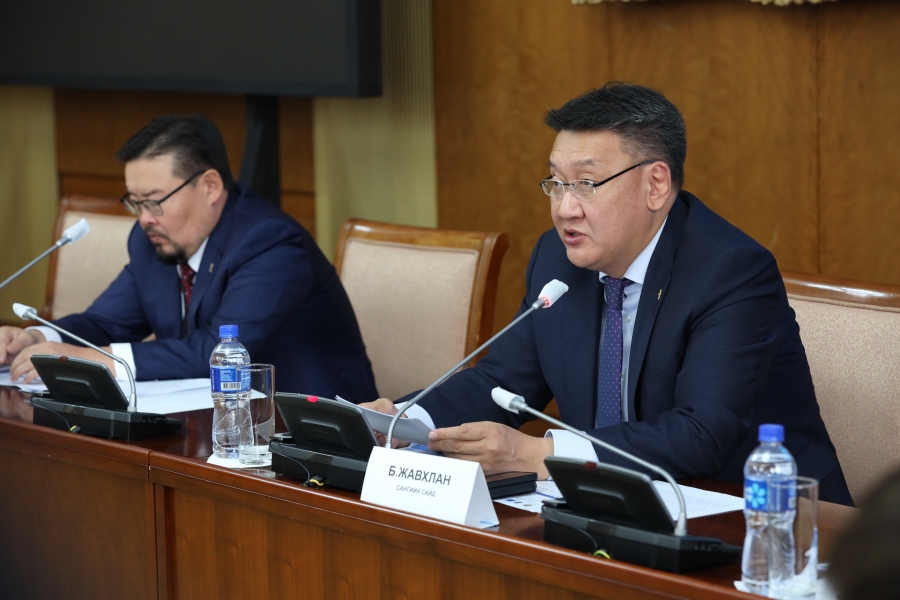 Монгол хүн бүрийг ажил эрхлэх боломжоор хангах бодлогыг 2023 оны төсвийн төсөлд тусгалаа