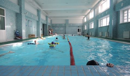 Баянгол дүүрэг усан спорт, сургалтын төвтэй боллоо