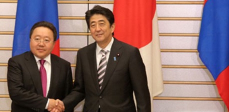 Ерөнхийлөгч Шинзо Абэгийн дөрвөн цагийн  айлчлалыг ажил хэрэгч гэж онцлов