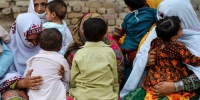 Пакистанд хүүхдүүд “ДОХ”-оор өвчилж байна